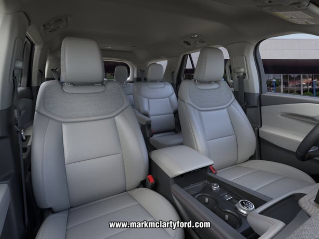 New 2026 Ford Explorer Active w/ Active Comfort Package RWD image 10