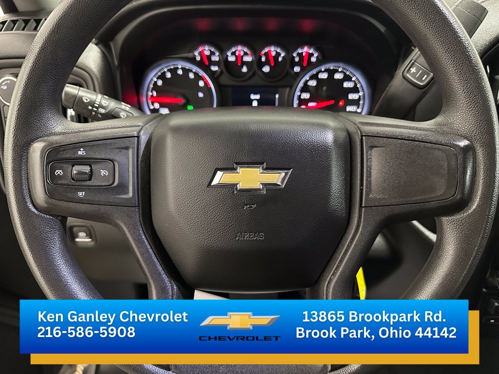 Certified 2022 Chevrolet Silverado 2500 Custom w/ Custom Value Package AWD/4WD image 14