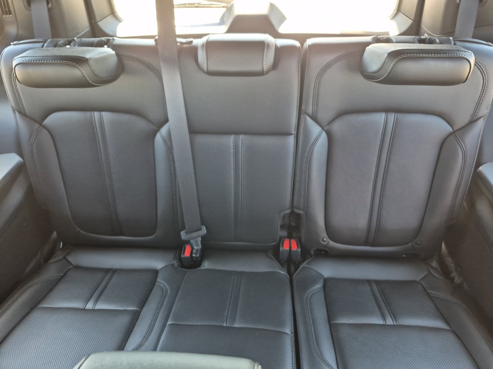 Used 2024 Jeep Wagoneer 4WD w/ Convenience Group I image 22