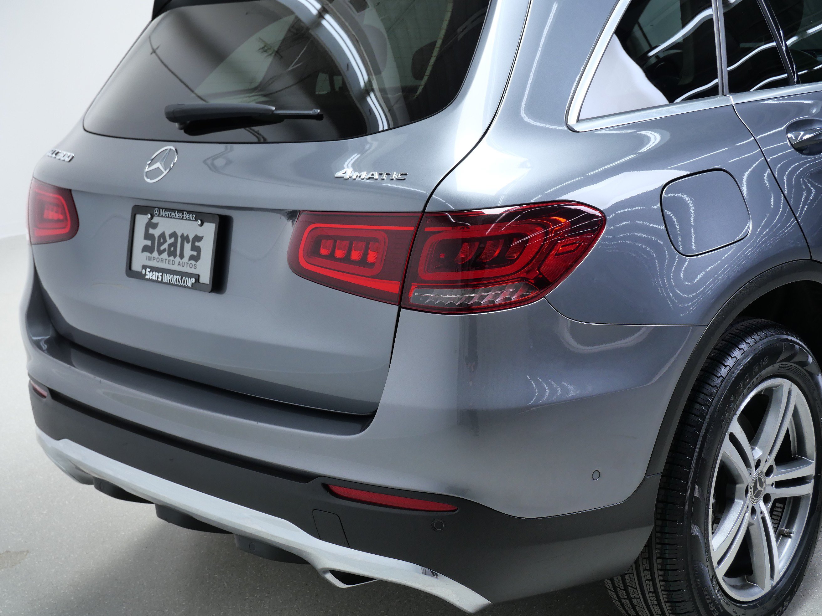 Used 2022 Mercedes-Benz GLC 300 4MATIC image 5