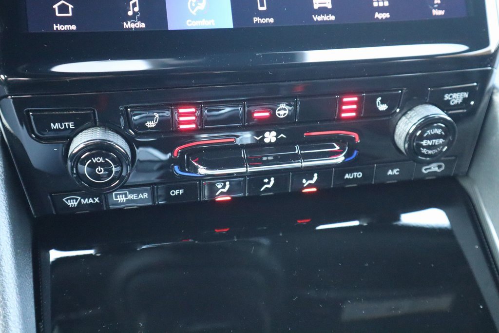 New 2025 Jeep Grand Cherokee L Limited image 8