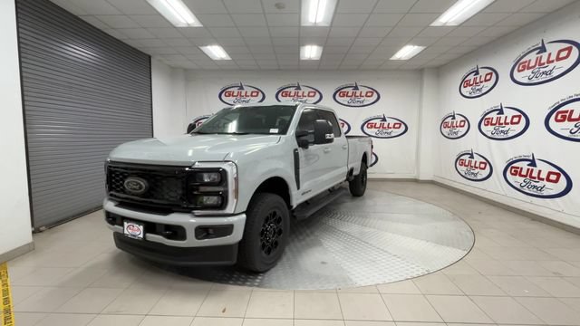 New 2026 Ford F350 XLT w/ XLT Premium Package AWD/4WD image 7