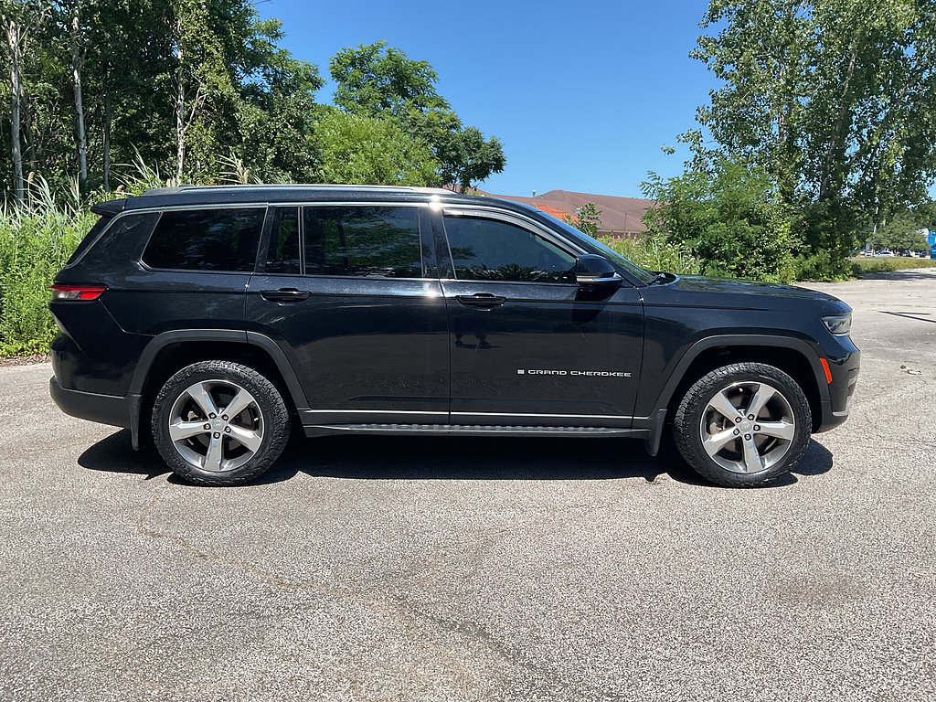 Used 2021 Jeep Grand Cherokee L Limited w/ Trailer Tow Group (B) AWD/4WD image 4
