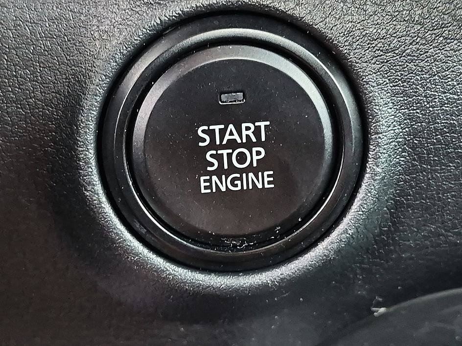 Used 2025 MAZDA MAZDA3 s FWD image 26