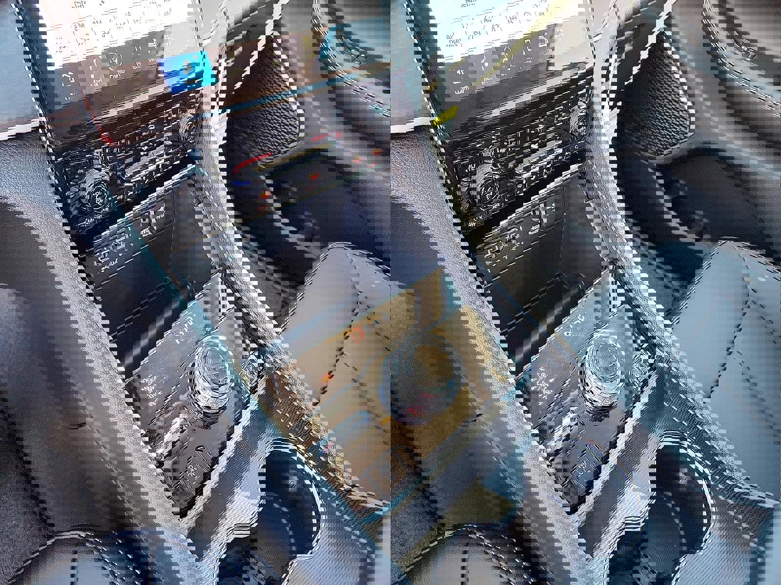 New 2024 Jeep Grand Cherokee Limited 4xe image 12