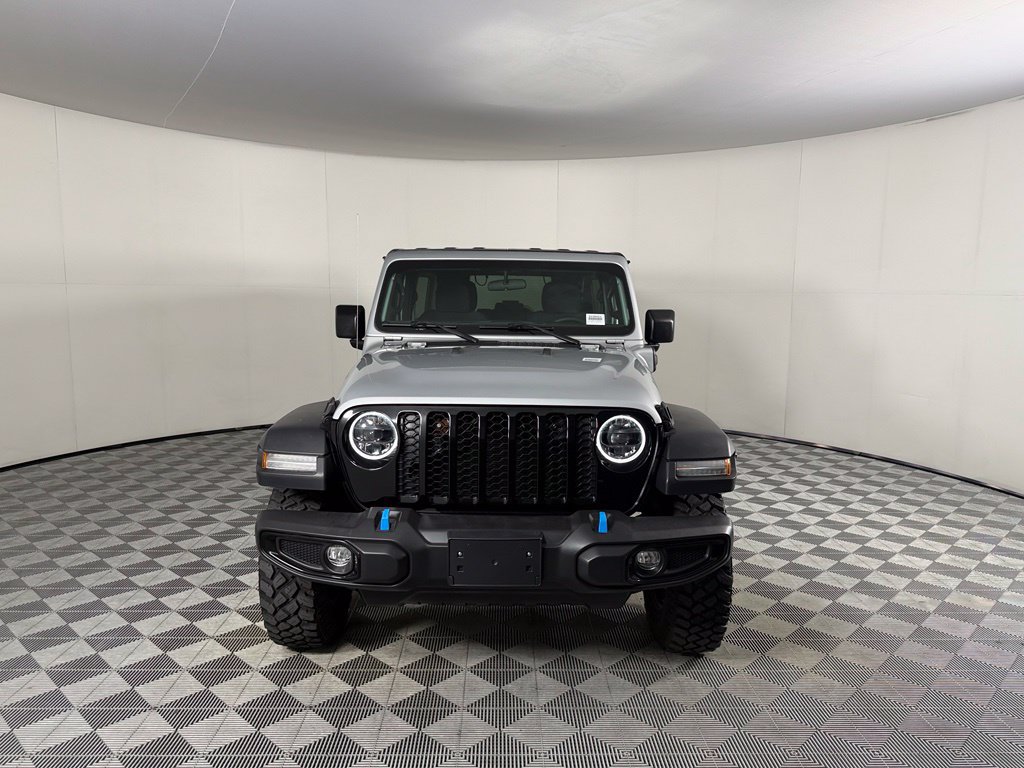 Used 2023 Jeep Wrangler Unlimited AWD/4WD image 2