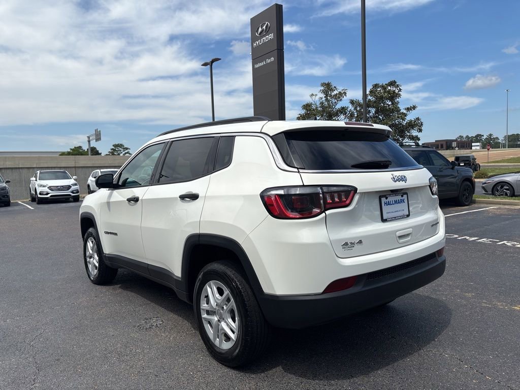 Used 2021 Jeep Compass Sport image 8