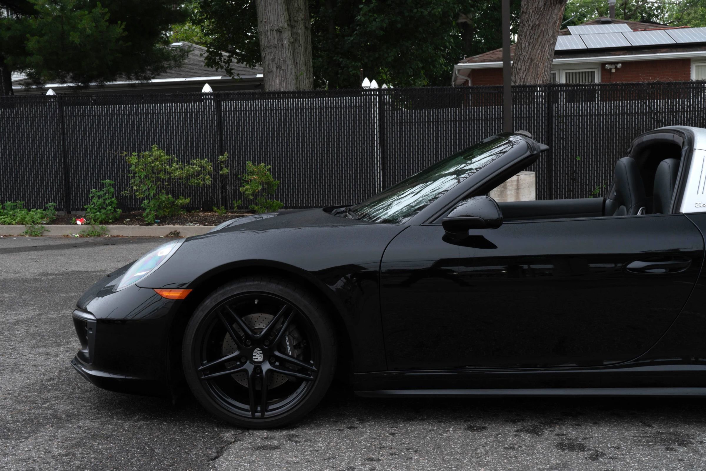 Used 2018 Porsche 911 Targa 4 image 17
