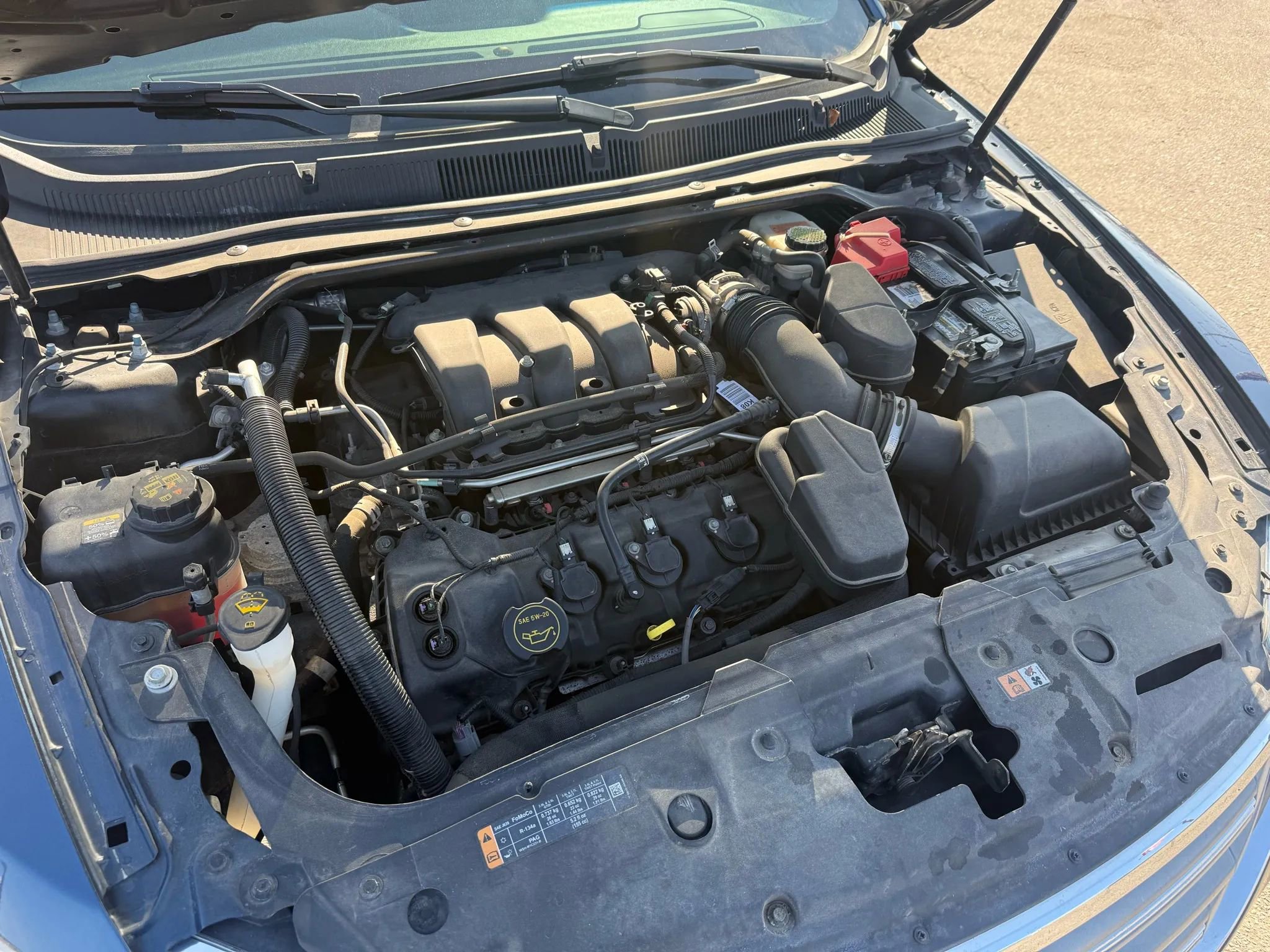 Used 2016 Ford Taurus SEL w/ Equipment Group 201A image 35