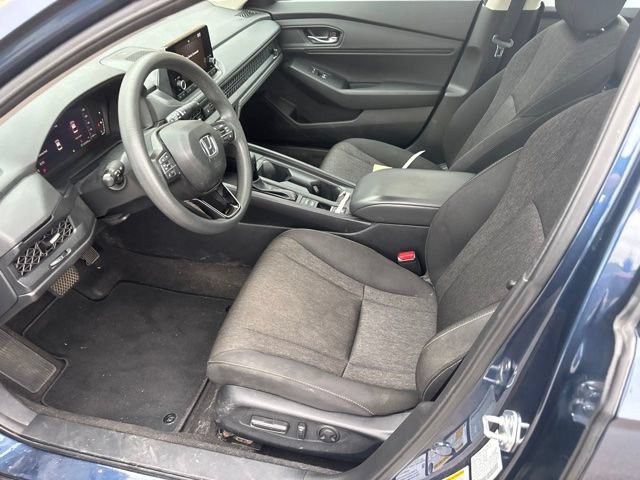 Used 2023 Honda Accord EX image 5