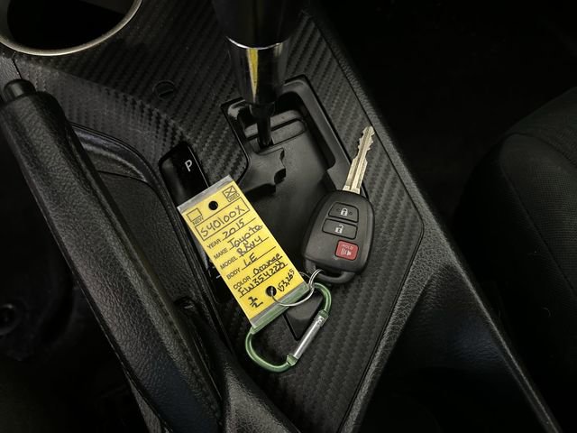 Used 2015 Toyota RAV4 LE image 29