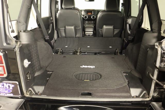 Used 2016 Jeep Wrangler Unlimited Sahara w/ Max Tow Package image 52