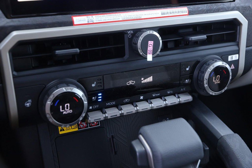 New 2026 Toyota Tacoma Limited AWD/4WD image 17