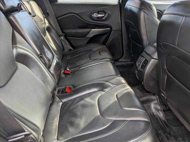 Used 2020 Jeep Cherokee Limited image 21