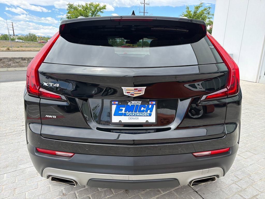 Used 2021 Cadillac XT4 Premium Luxury AWD/4WD image 4