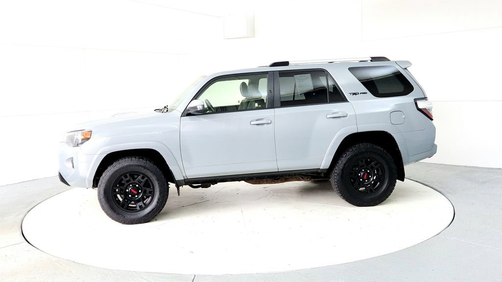 Used 2017 Toyota 4Runner TRD Pro AWD/4WD image 3