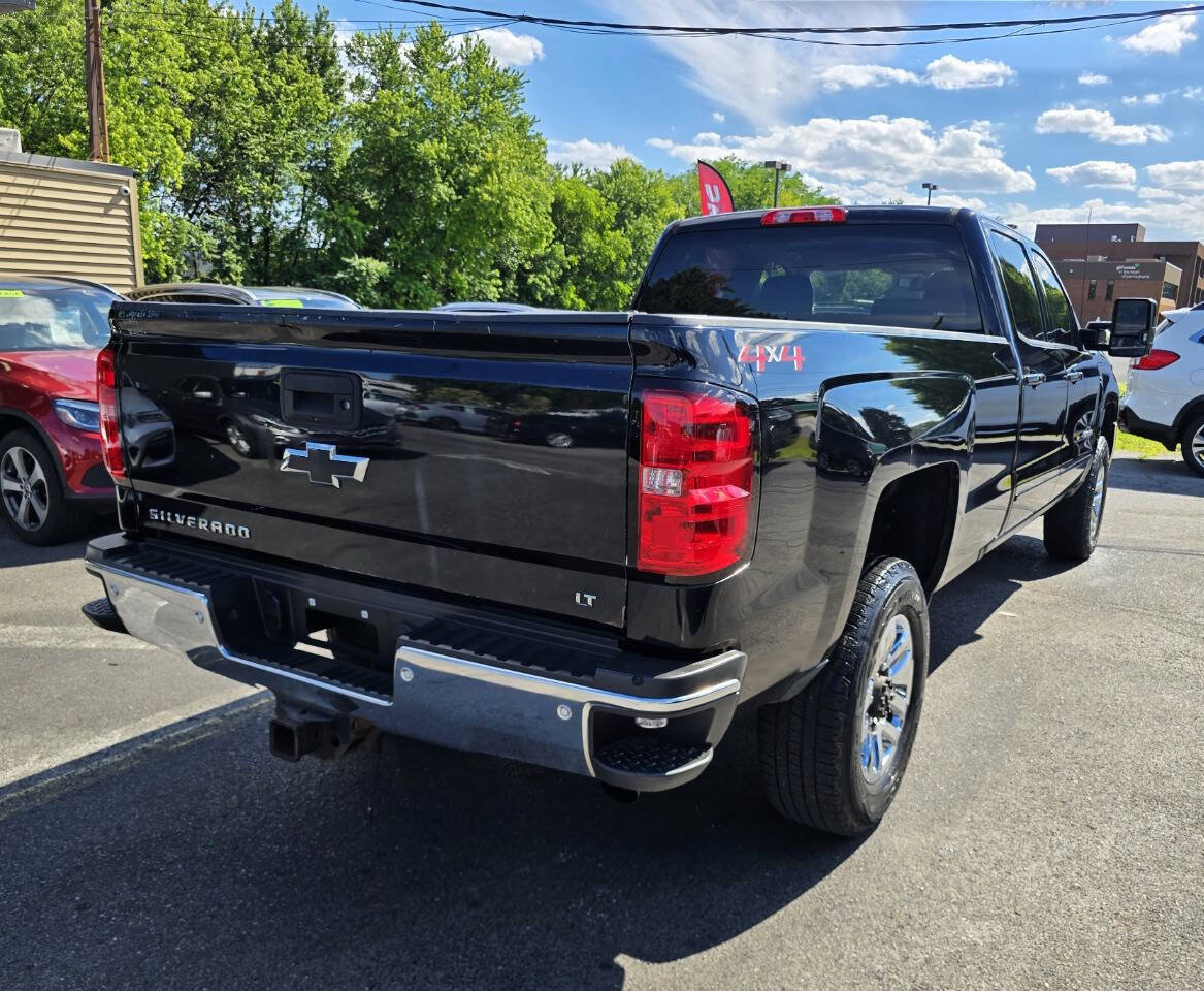 Used 2018 Chevrolet Silverado 3500 LT w/ Snow Plow Prep Package AWD/4WD image 3