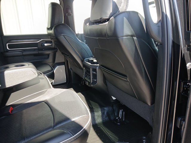New 2026 RAM 4500 4x4 Crew Cab DRW w/ Laramie Trim Package image 19