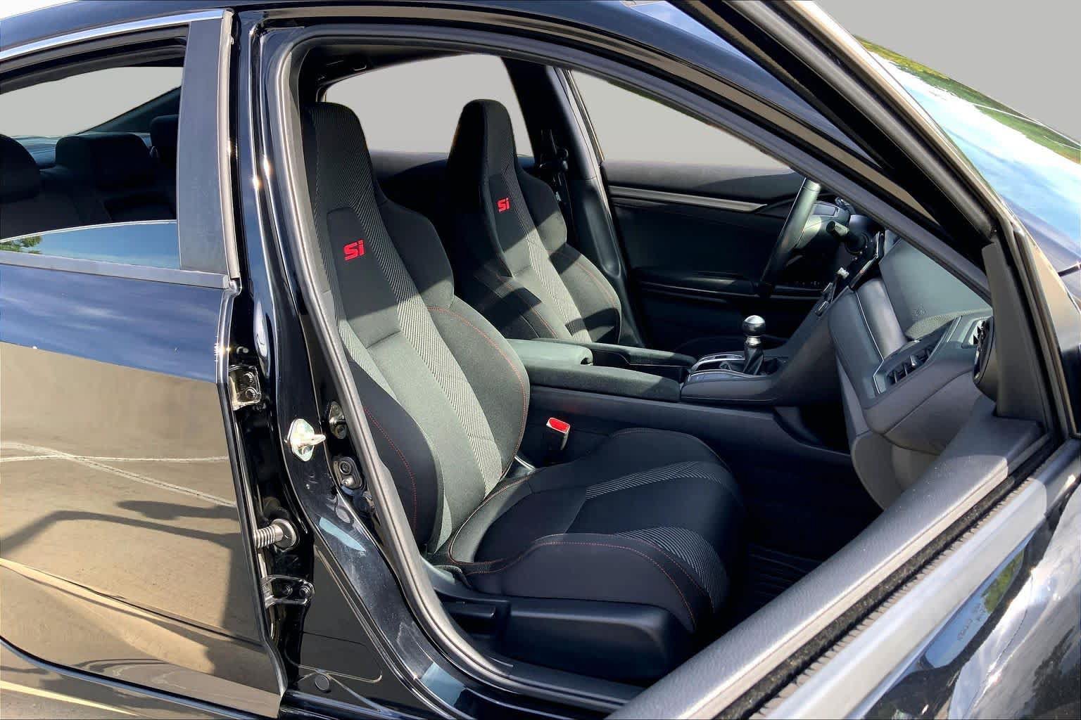 Used 2019 Honda Civic Si image 9