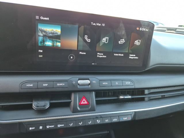 Used 2025 Kia K4 LXS image 23