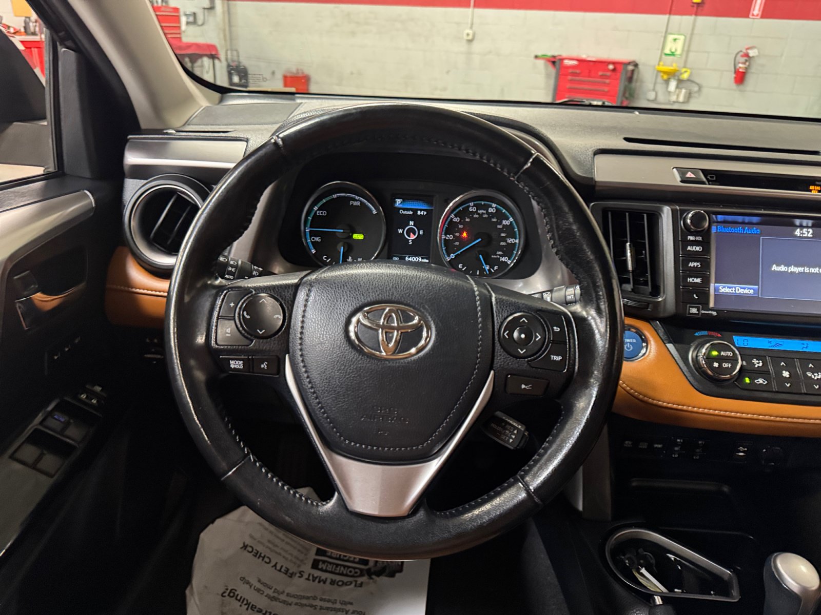 Certified 2017 Toyota RAV4 Limited w/ Advanced Technology Package AWD/4WD image 9
