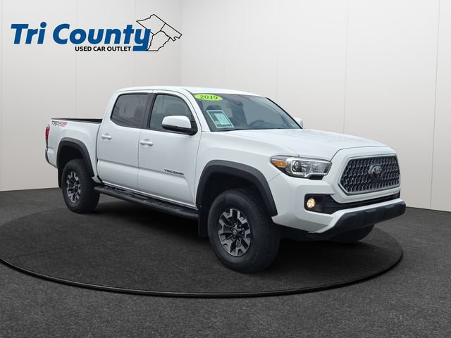 Certified 2019 Toyota Tacoma TRD Off-Road AWD/4WD image 1