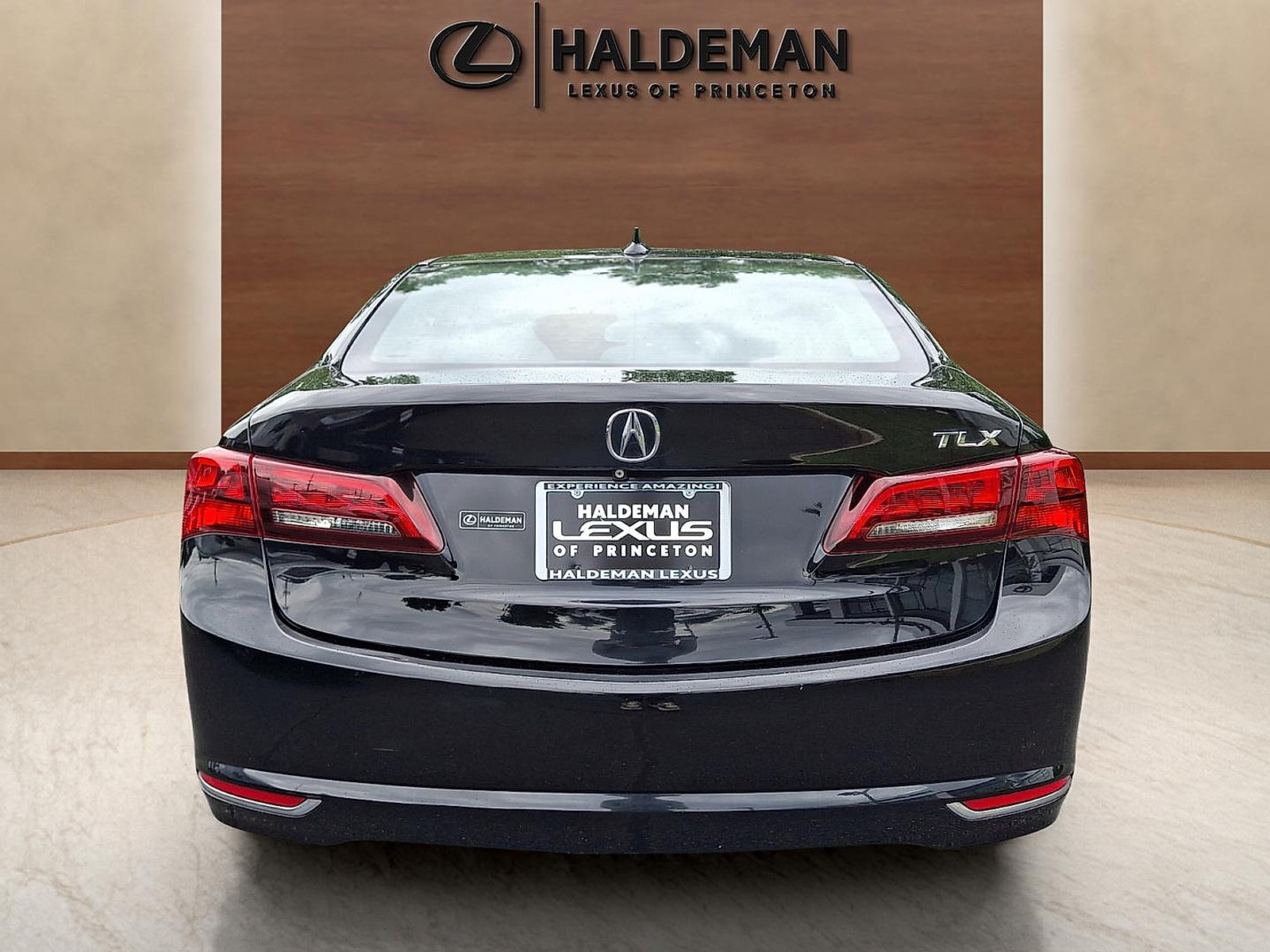 Used 2015 Acura TLX FWD image 5