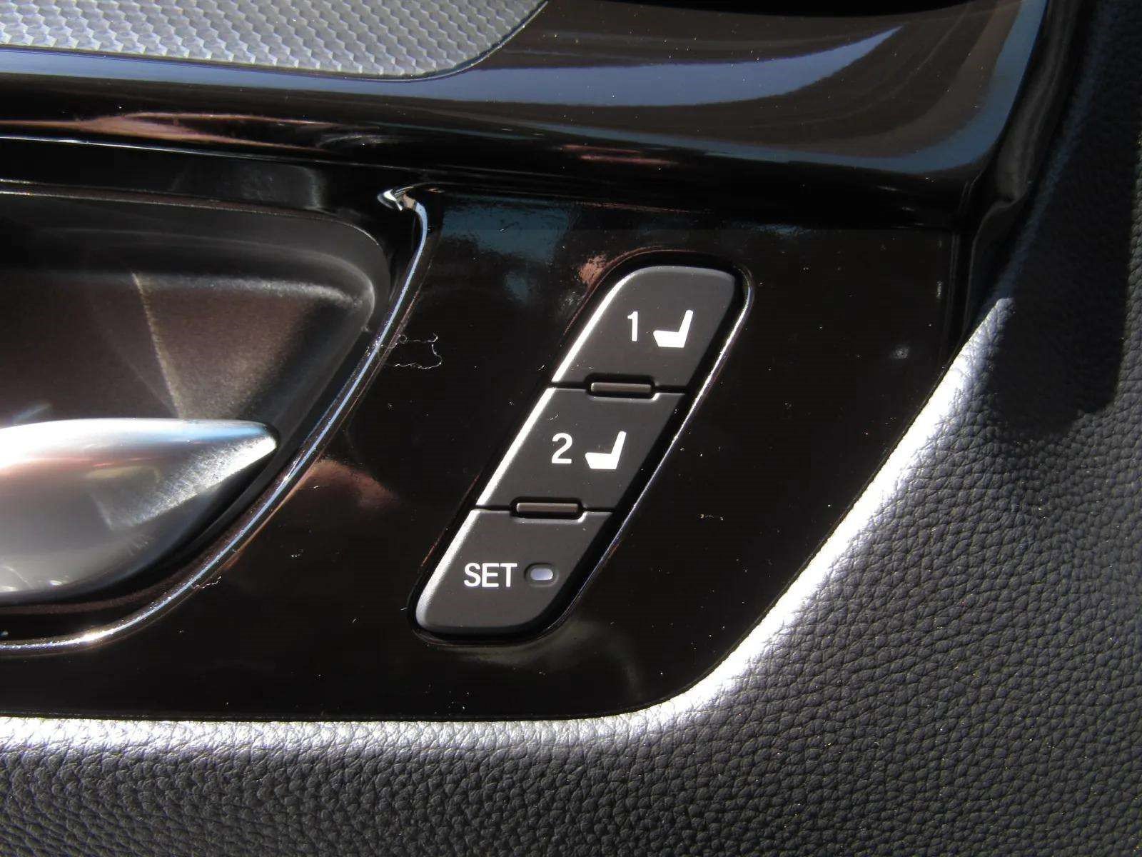 Certified 2026 Honda CR-V EX-L image 25