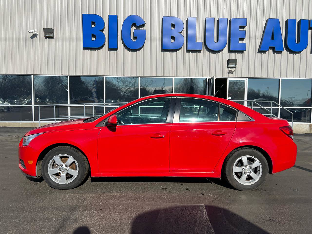 Used 2014 Chevrolet Cruze LT image 2