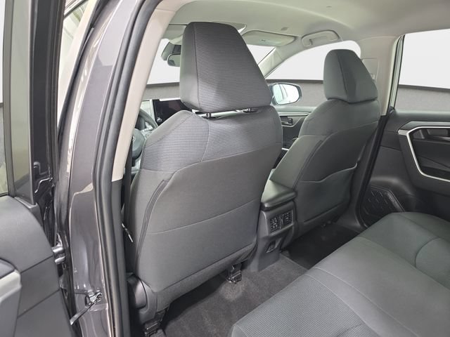 Certified 2024 Toyota RAV4 LE AWD/4WD image 10