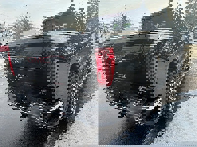 Used 2022 GMC Sierra 1500 SLT w/ SLT Premium Plus Package image 4