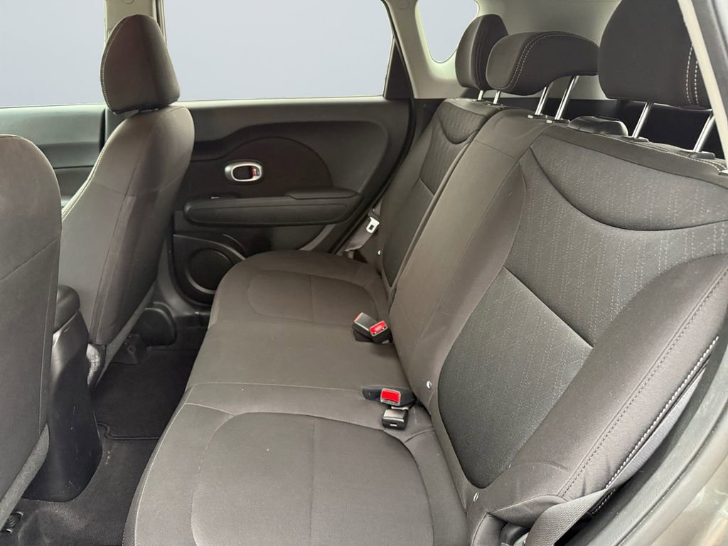 Used 2019 Kia Soul Base image 13
