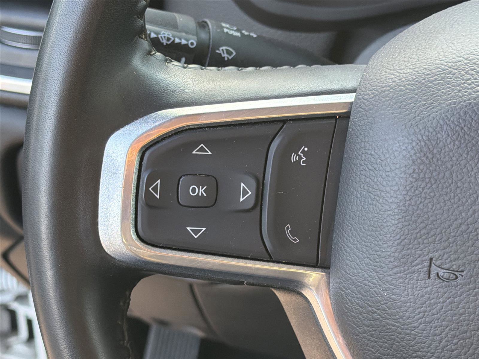 Used 2024 RAM 2500 Laramie AWD/4WD image 24