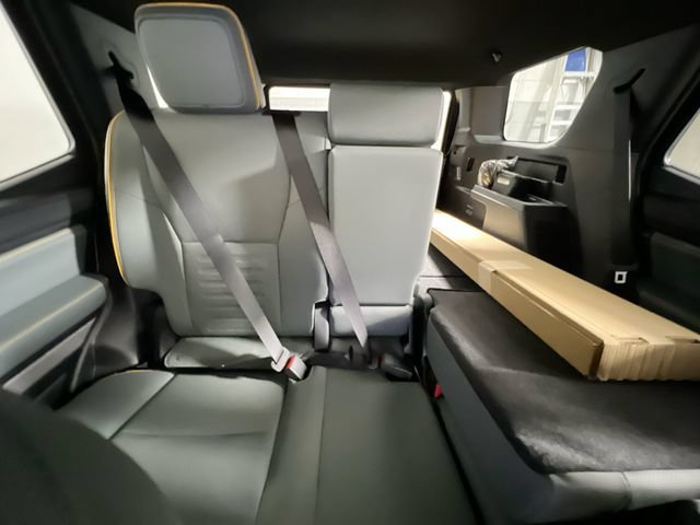 New 2026 Toyota 4Runner Trailhunter AWD/4WD image 30