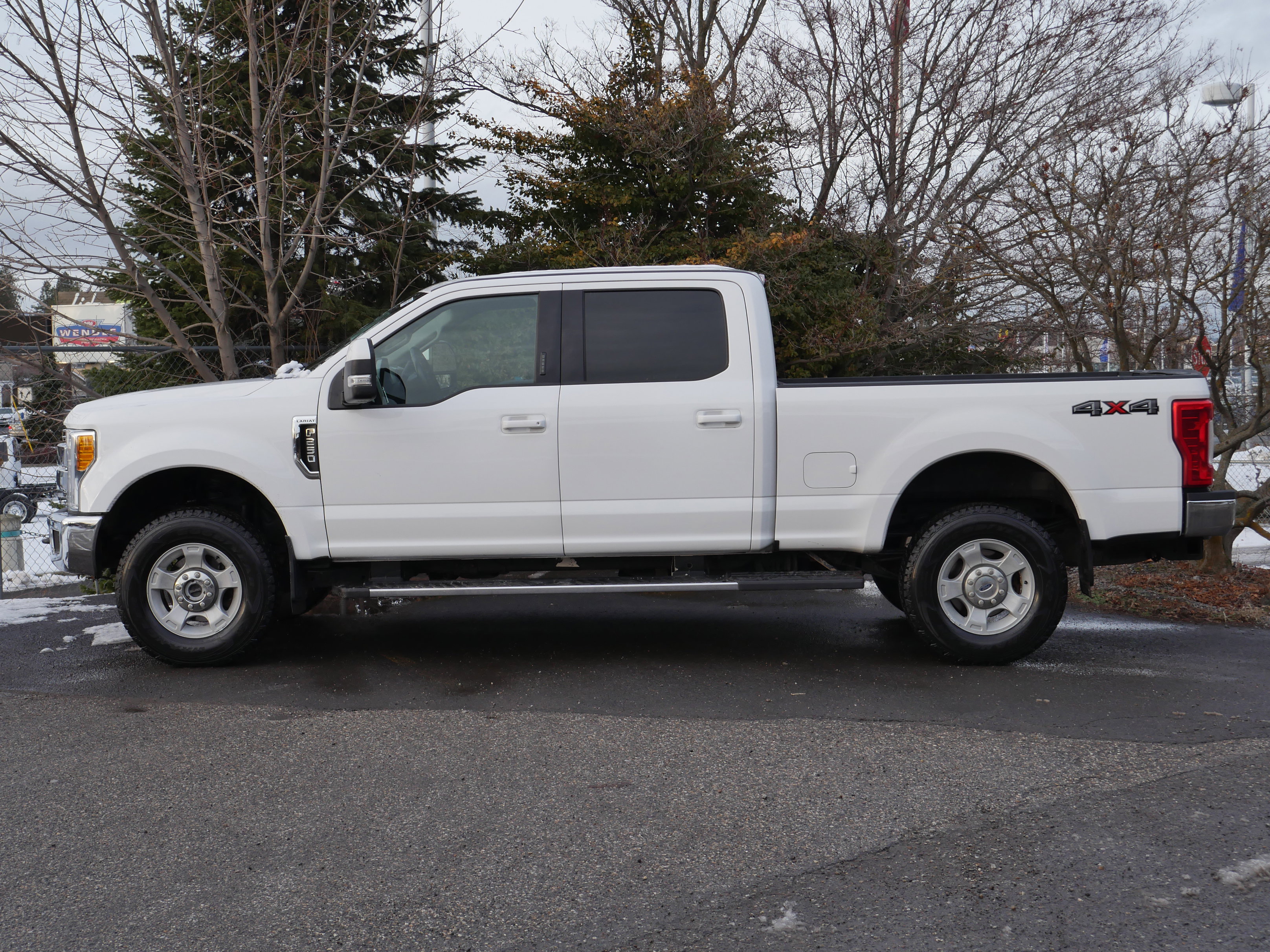 Used 2017 Ford F250 Lariat image 14