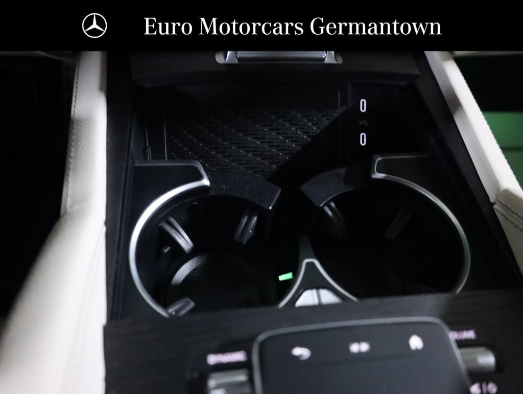 Used 2025 Mercedes-Benz GLS 450 4MATIC w/ AMG Line Exterior image 29