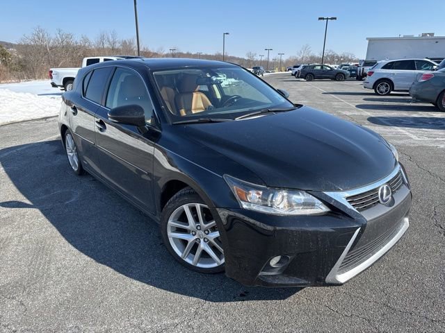 Used 2015 Lexus CT 200h w/ Seat Comfort Package image 1