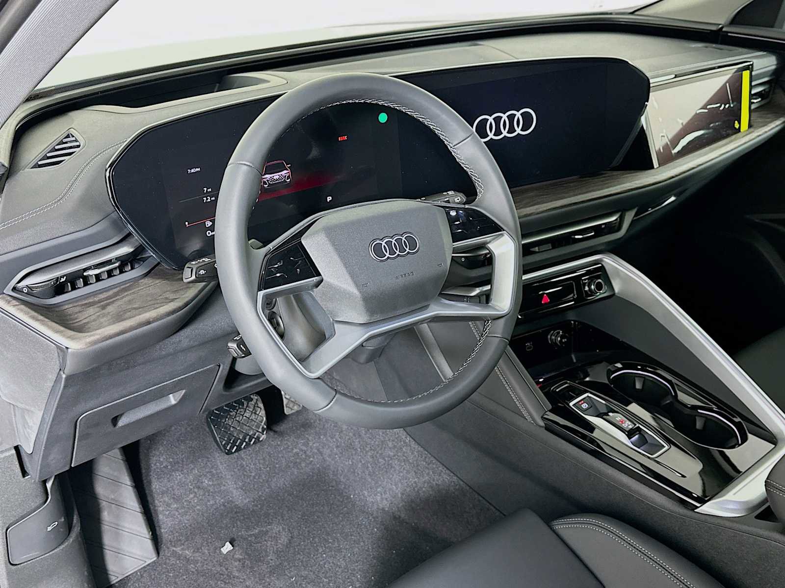 New 2025 Audi Q5 Prestige image 9