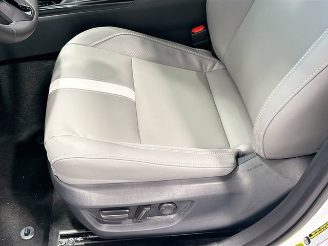 New 2026 Toyota Camry SE FWD image 16