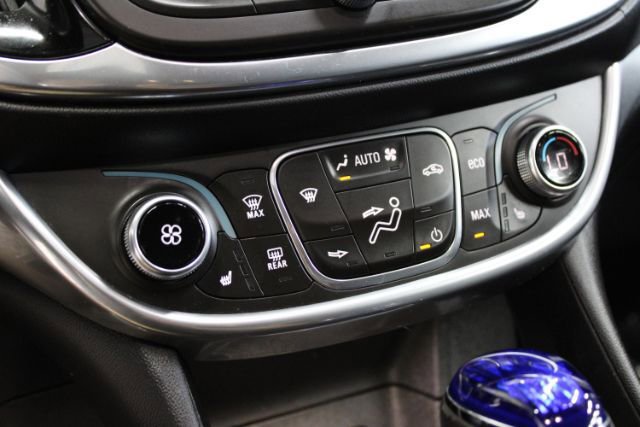 Used 2017 Chevrolet Volt Premier w/ Driver Confidence II Package FWD image 18