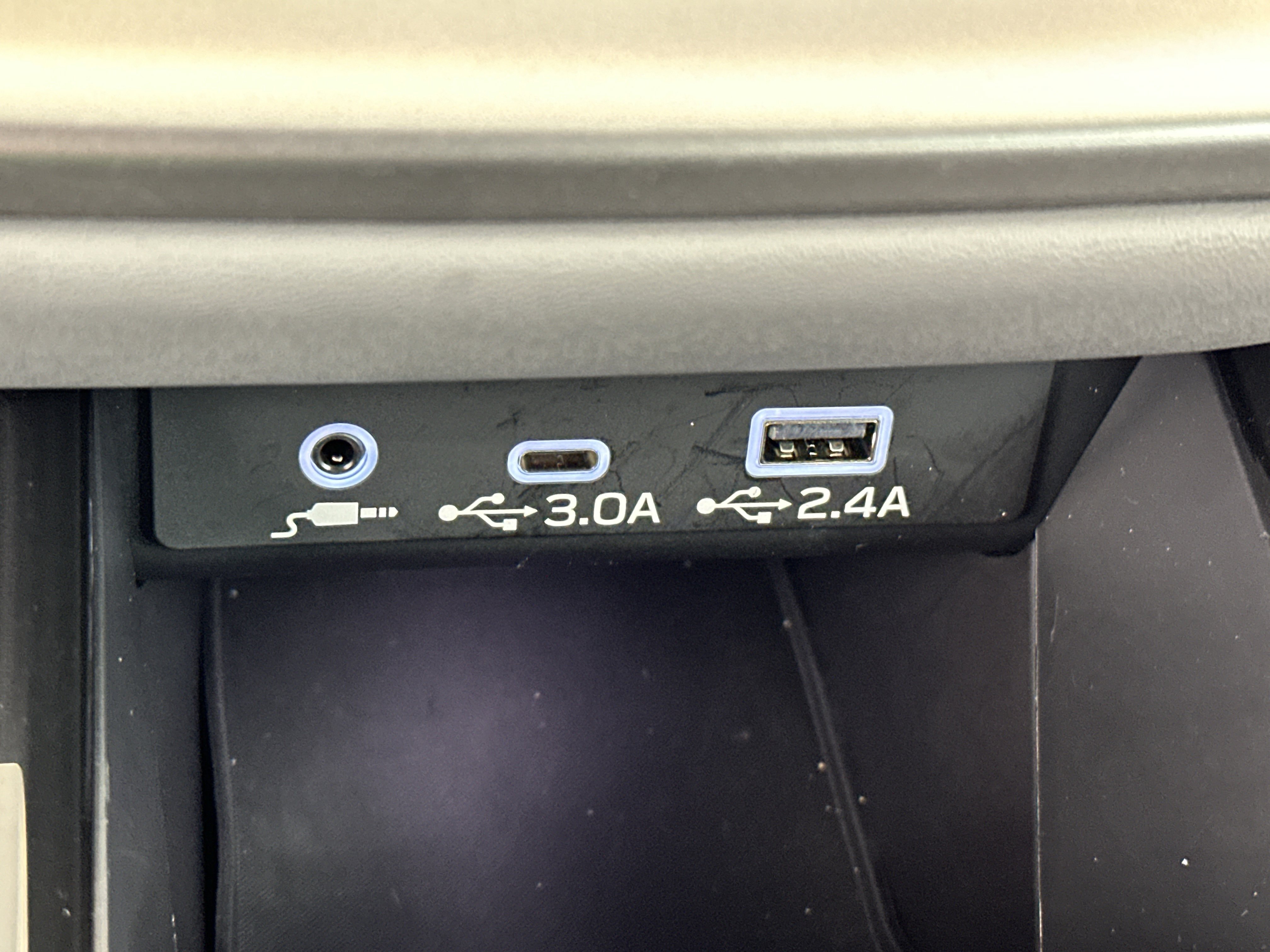 Used 2025 Subaru Outback Premium w/ Popular Package #1A image 24