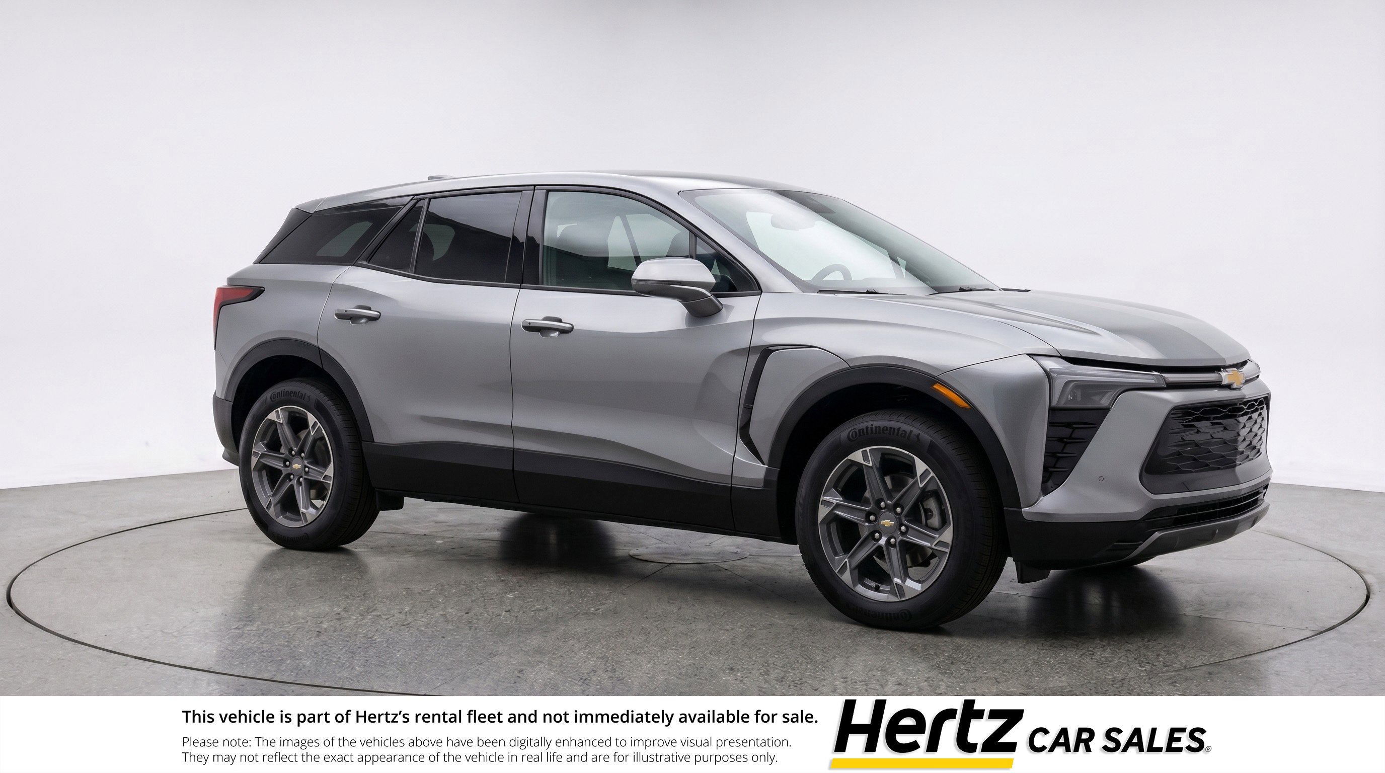 Used 2025 Chevrolet Blazer LT FWD image 1