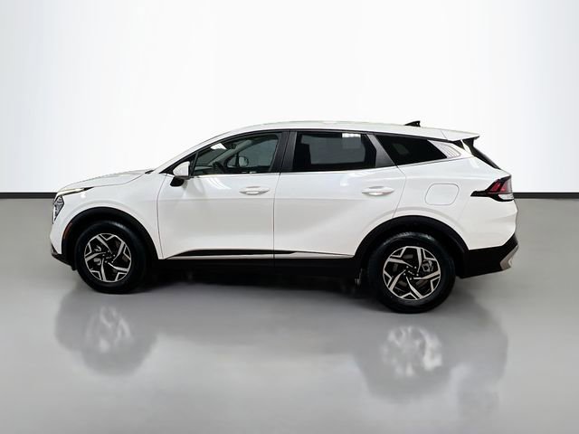 Certified 2024 Kia Sportage LX image 4