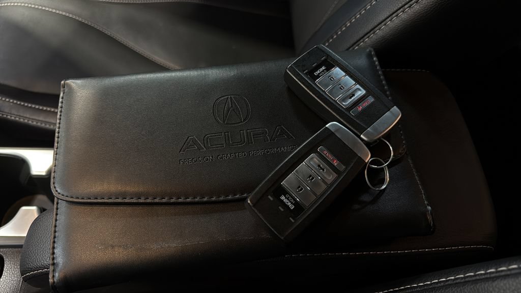 Used 2020 Acura ILX w/ Premium Package FWD image 35