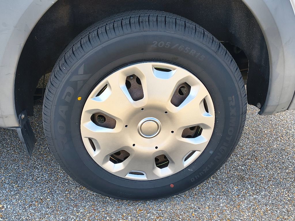 Used 2013 Ford Transit Connect XL image 4