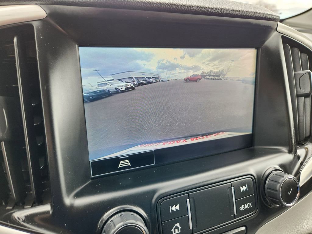 Certified 2022 GMC Terrain SLE w/ Driver Convenience Package image 17