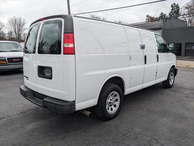 Used 2013 Chevrolet Express 1500 RWD image 5