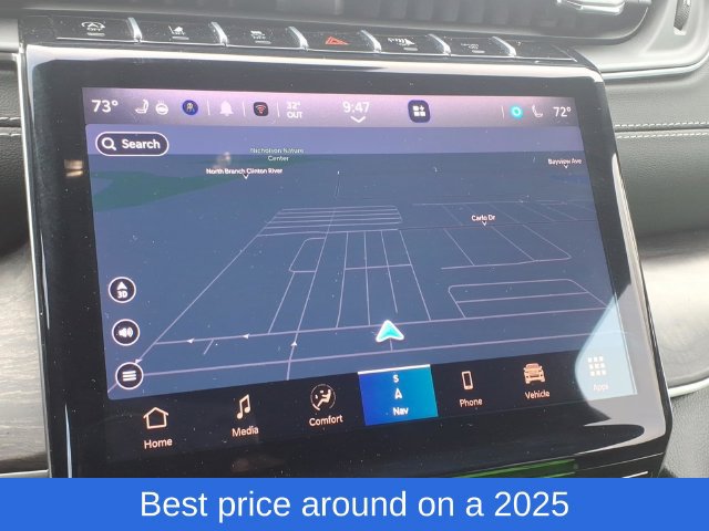 Used 2025 Jeep Grand Cherokee Limited w/ Black Appearance Package RWD image 15