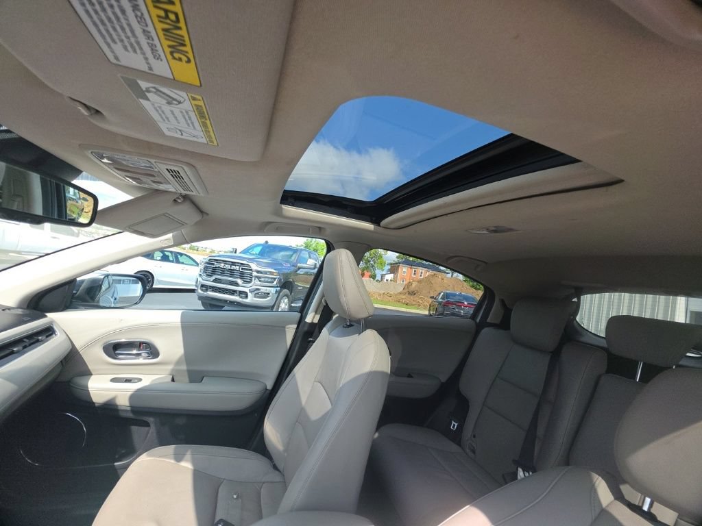 Used 2021 Honda HR-V EX-L image 15