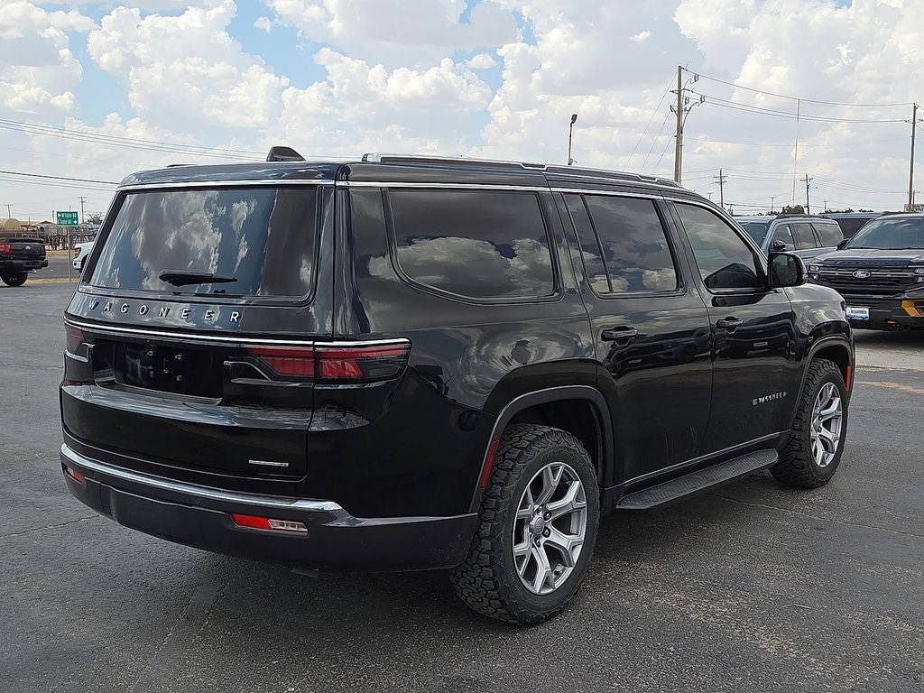 Used 2022 Jeep Wagoneer Series II RWD image 5